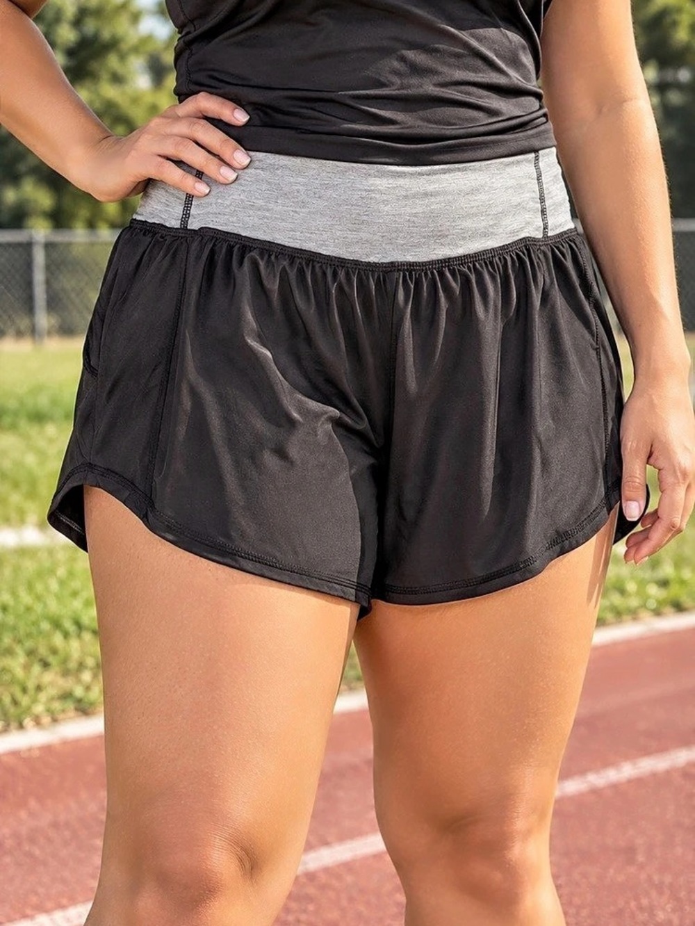 SO - Black & Gray Athletic Shorts – Size Large